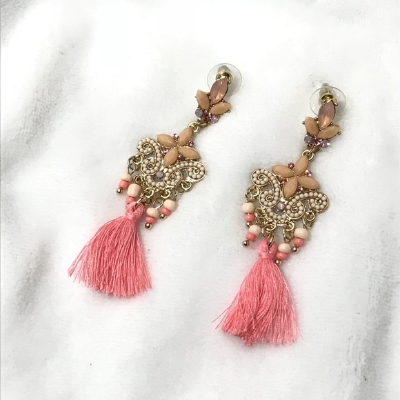 Statement jewelry earrings pink chandelier - Picture 3 of 4